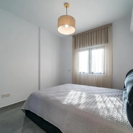 Stavri De'lux Apartament Larnaca
