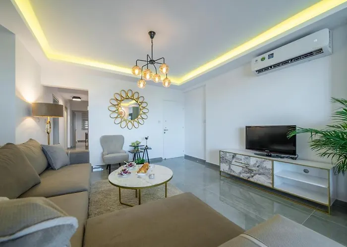 Stavri De'lux Lägenhet