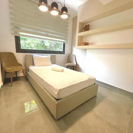 Stavri De'lux Apartment Larnaca